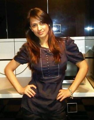 25P Indian Girls - which one and how would you fuck them! 7