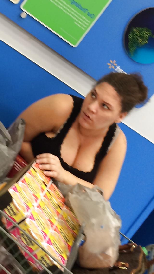 25P Candid Big Boobs & Ass