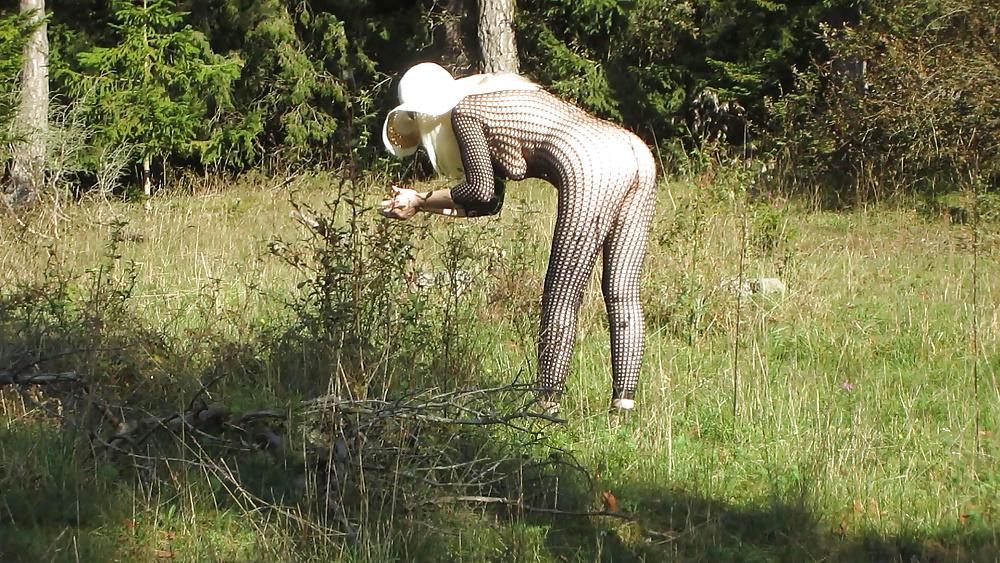 25P Herbstspaziergang im Catsuit