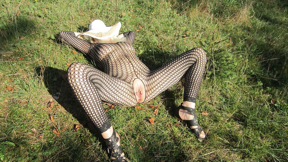 25P Herbstspaziergang im Catsuit