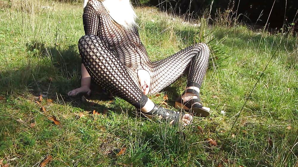 25P Herbstspaziergang im Catsuit