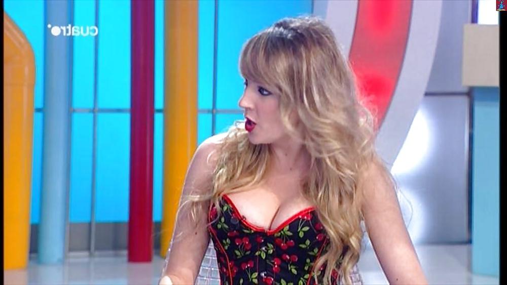 25P Anna Simon Spanish Celebrity Big Boobs