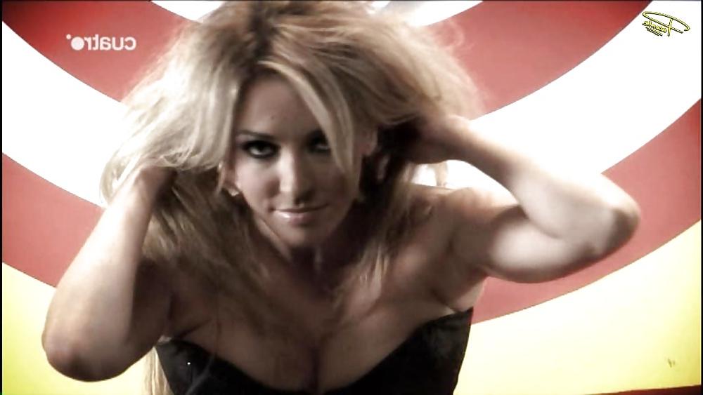 25P Anna Simon Spanish Celebrity Big Boobs