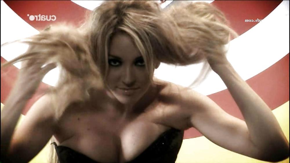25P Anna Simon Spanish Celebrity Big Boobs