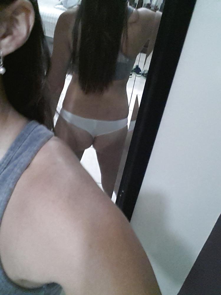 9P Married slut