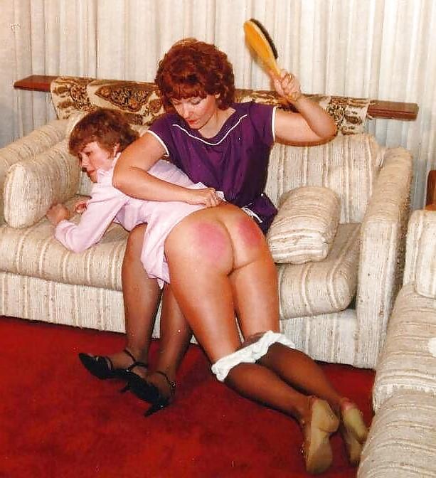 25P Babes in pantyhose-spanked pic album 3