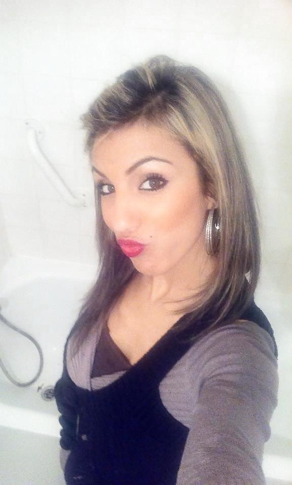 20P Beurette Visage a Sperme 33
