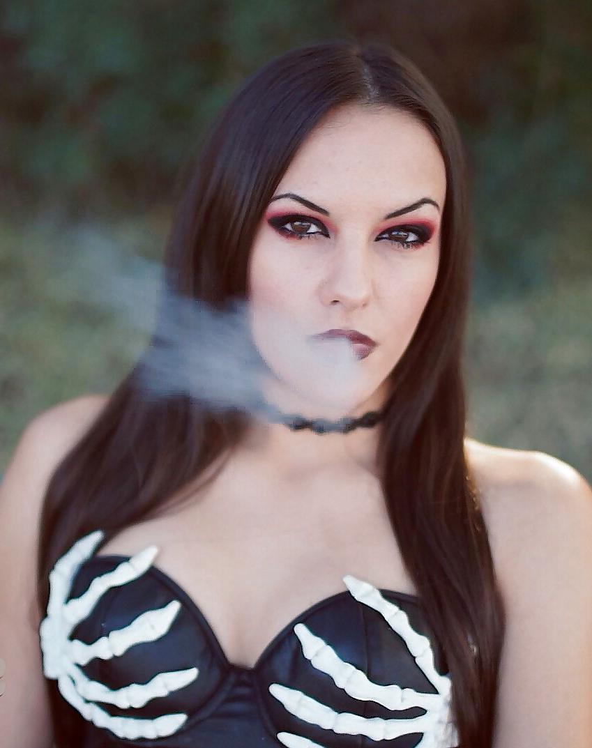 25P Smoking Sexy 17