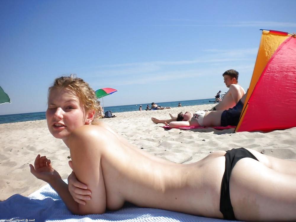 18P Smoking hot blonde teen titties