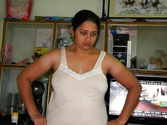 25P Indian Aunties
