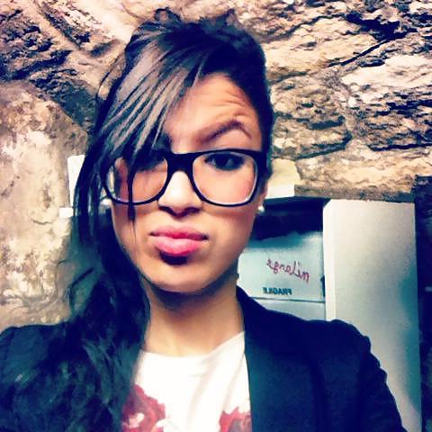 20P Beurette Visage a Sperme 32