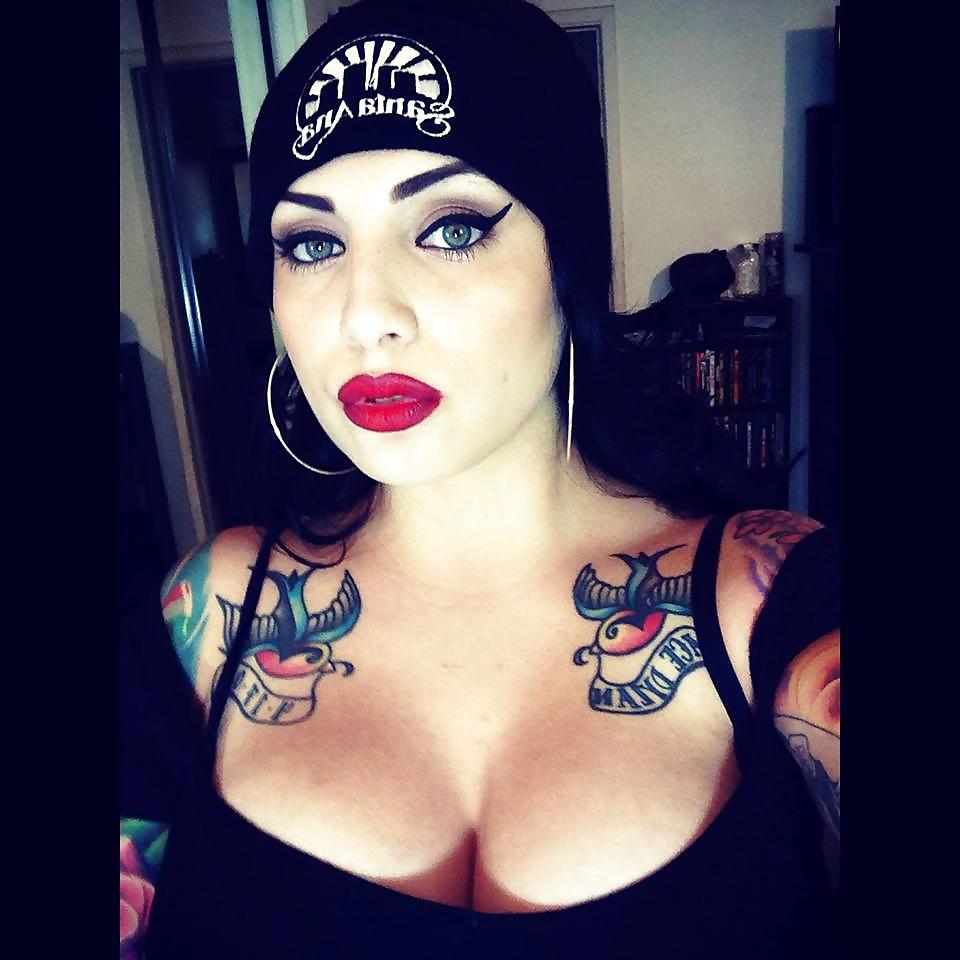 25P Super Sexy Babes