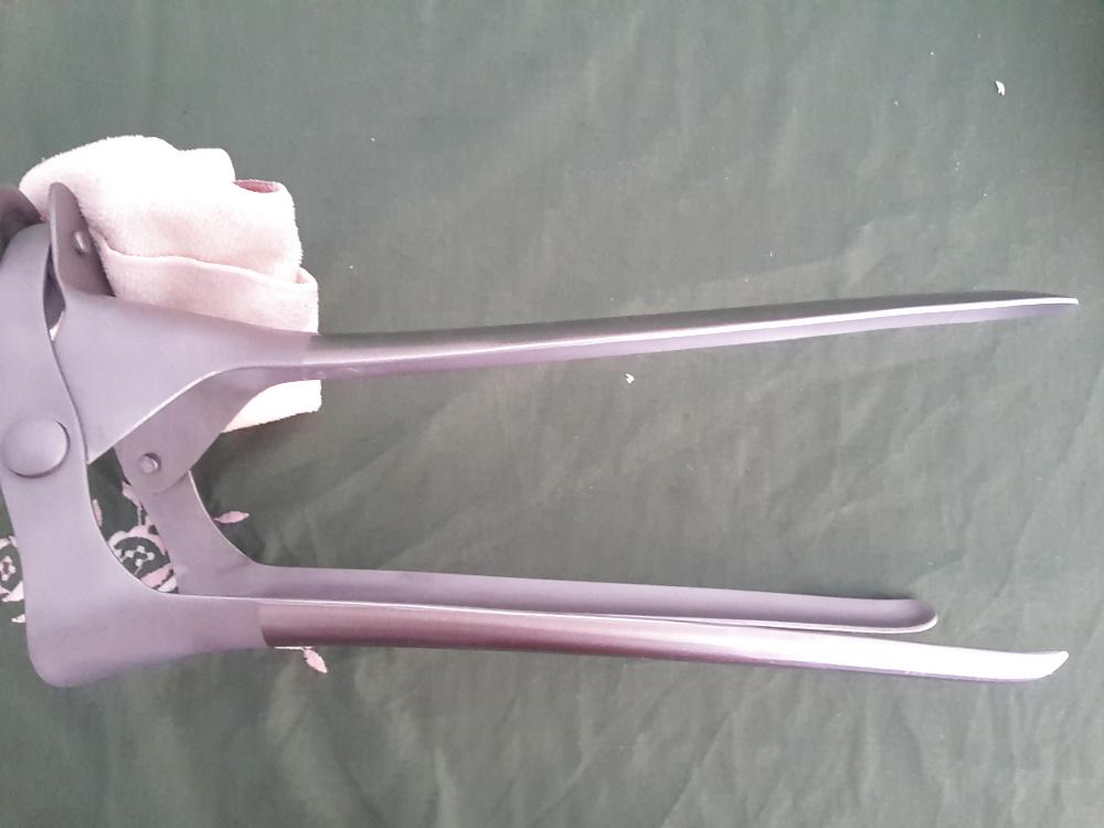 7P Speculum  geant Polansky  l Speculum   dans els fesse  