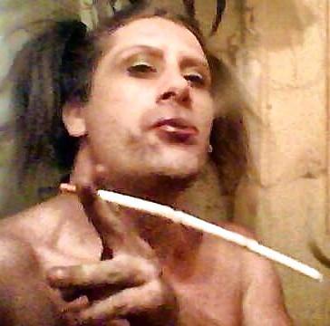 4P Smoking tranny