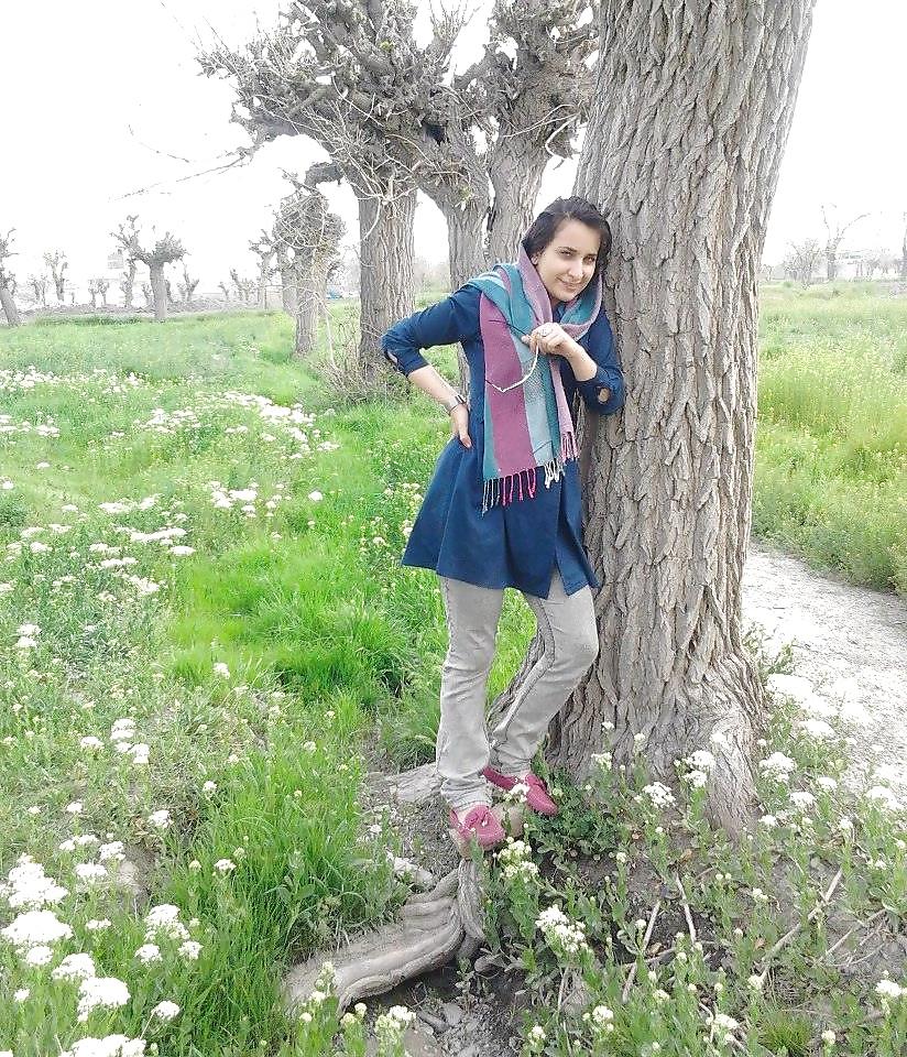 19P Persian Girls From FB 5