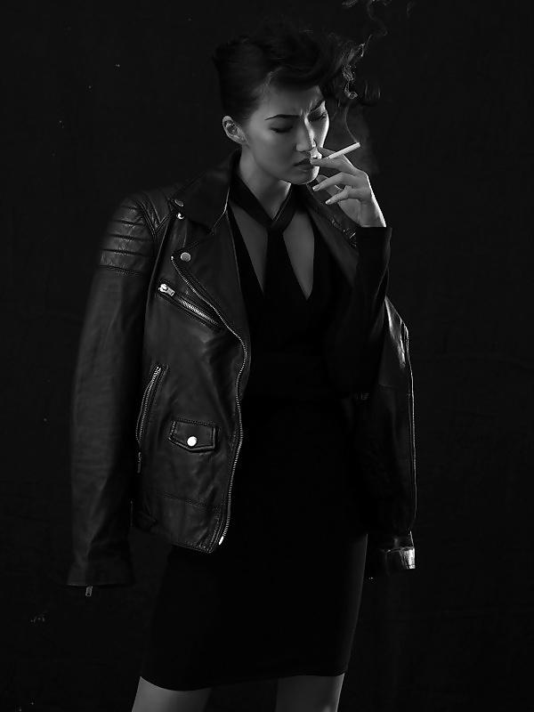 25P Smoking Sexy 15