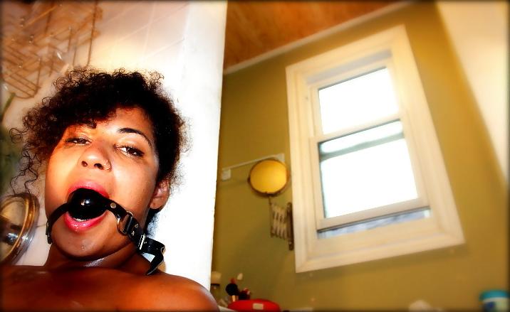 8P Bondage Couple
