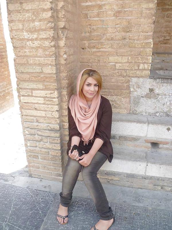 20P Persian Girls From FB 2