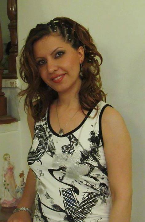 20P Persian Girls From FB 2