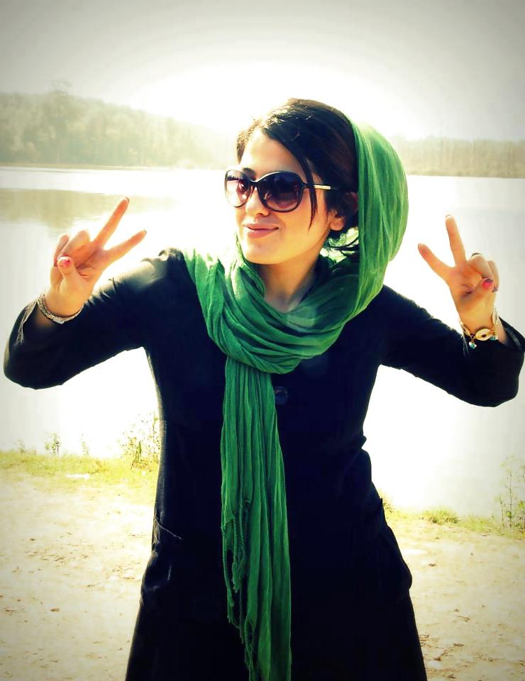 20P Persian Girls From FB 2