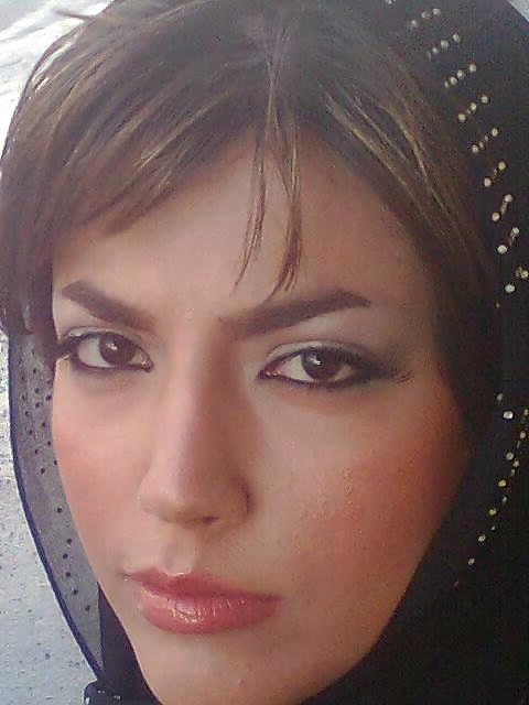 20P Persian Girls From FB 2