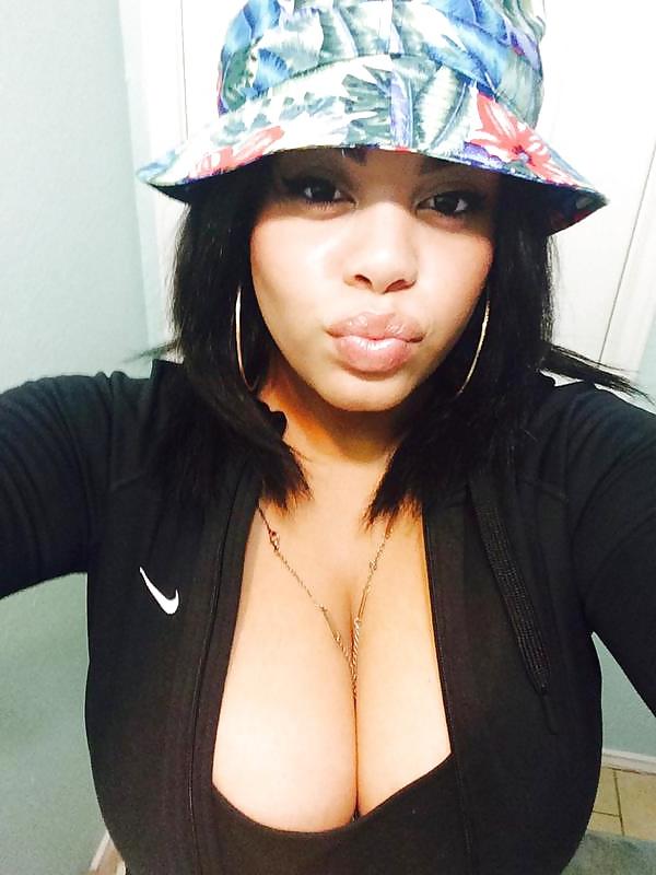 20P Bud Fugg Loves: Non-Nude Ebony 3