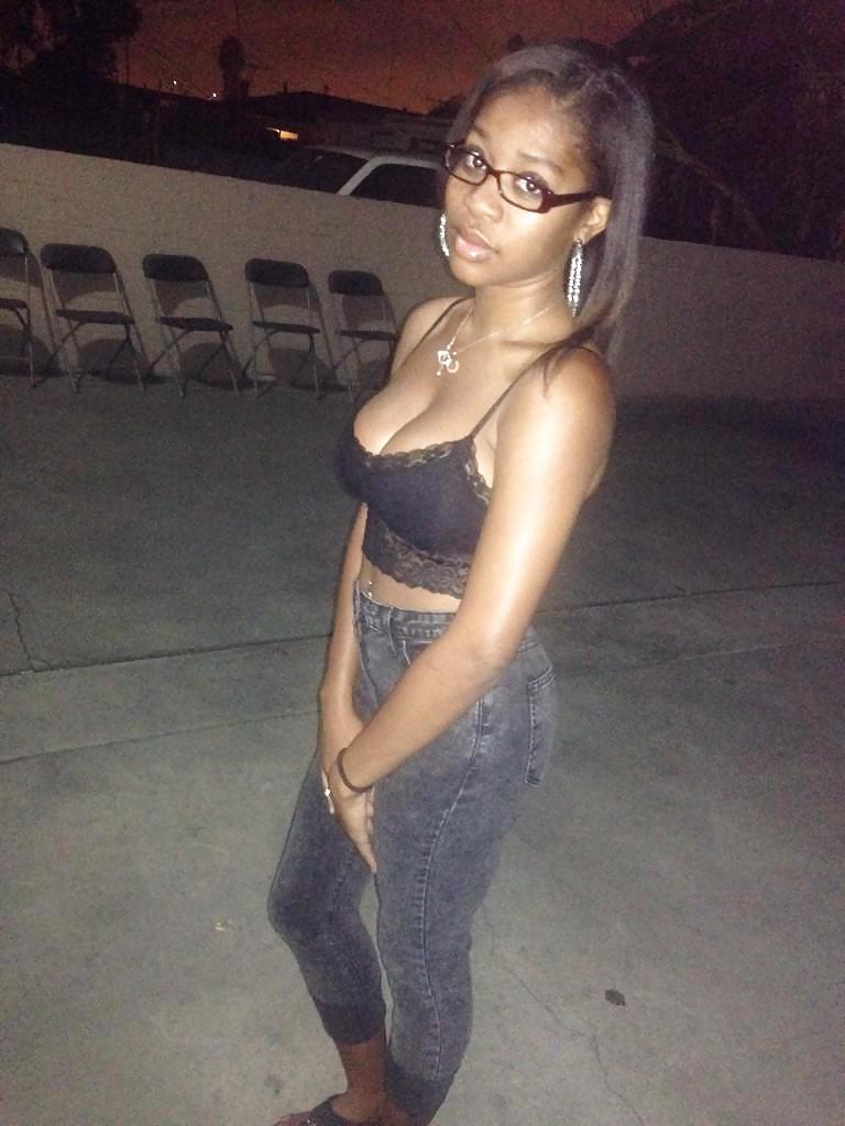 20P Bud Fugg Loves: Non-Nude Ebony 3