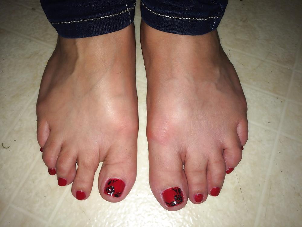 10P Latin Native American Big Tits and Feet