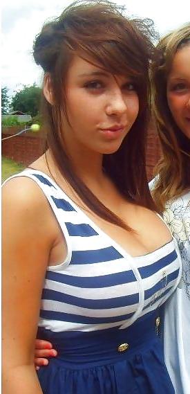 25P Webtastic Boobs Vol.673