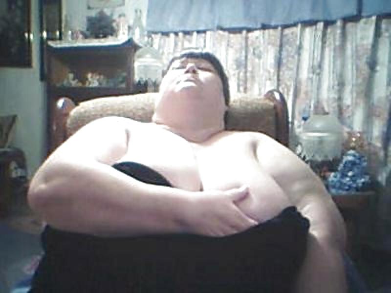 7P Cute old fatty