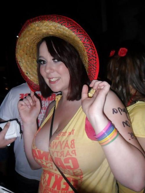 25P Webtastic Boobs Vol.671