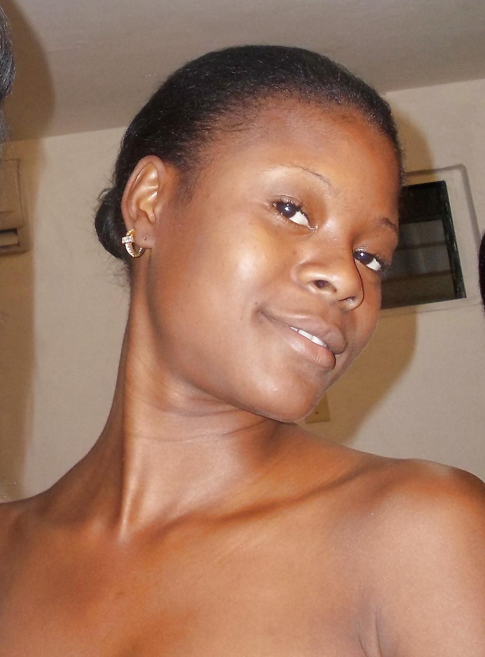 25P Sexy ebony