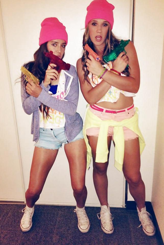25P Sexy college sorority sluts, which would you fuck?