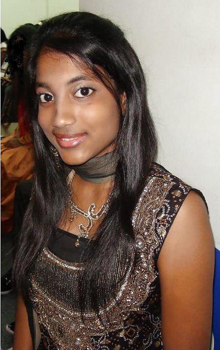 11P Mona indian lesbian pic