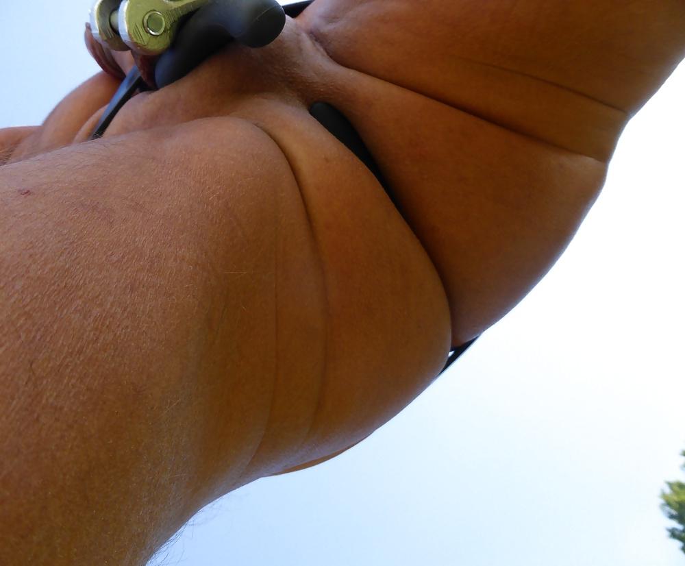 25P Bondage couilles queue plug anal CBT