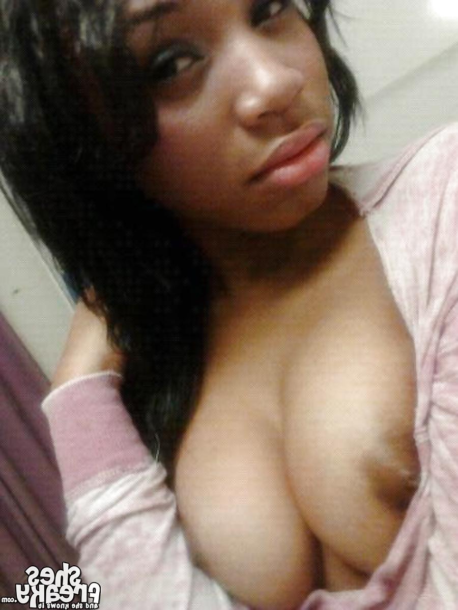 25P Nipples and tits
