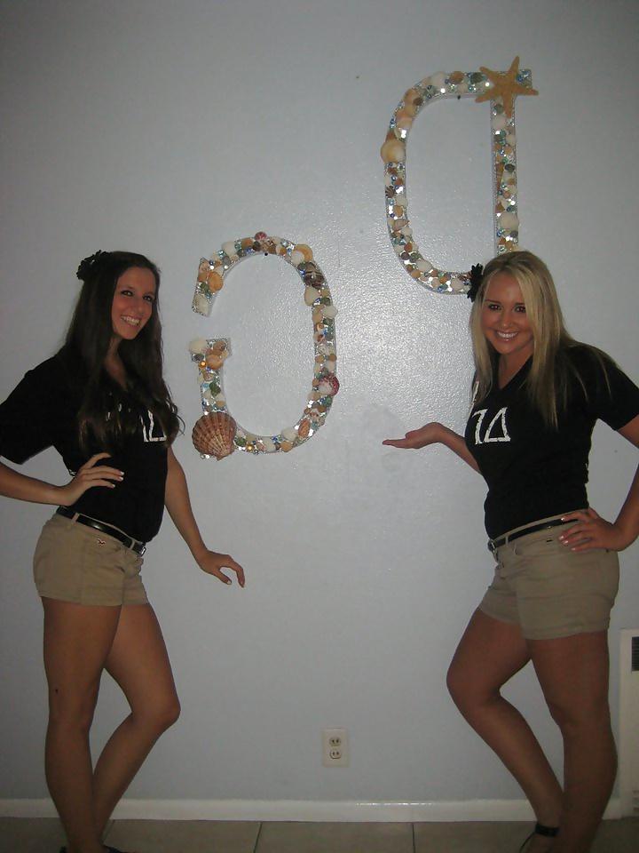25P Sexy U of A college sorority sluts, which would you fuck?