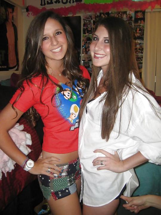 25P Sexy U of A college sorority sluts, which would you fuck?