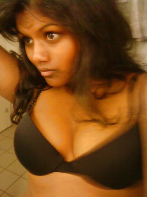 25P Busty indian teen selfshots