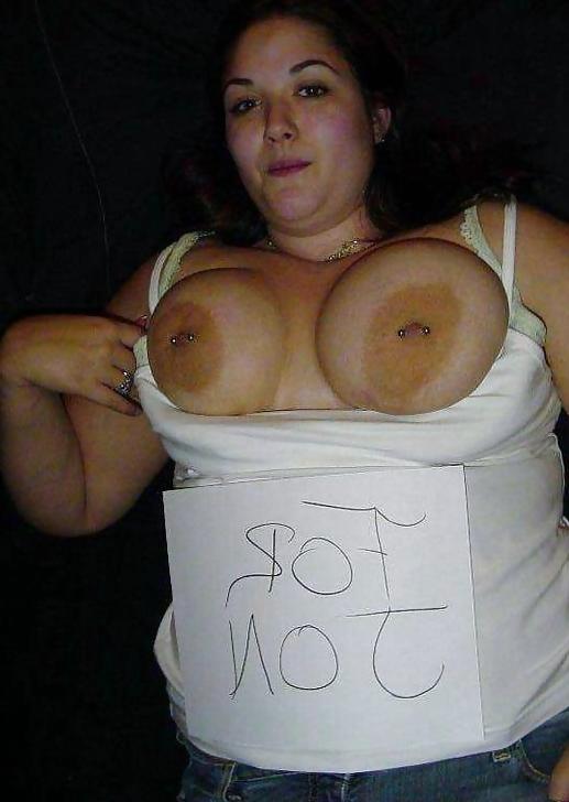 25P Amateurs boobs