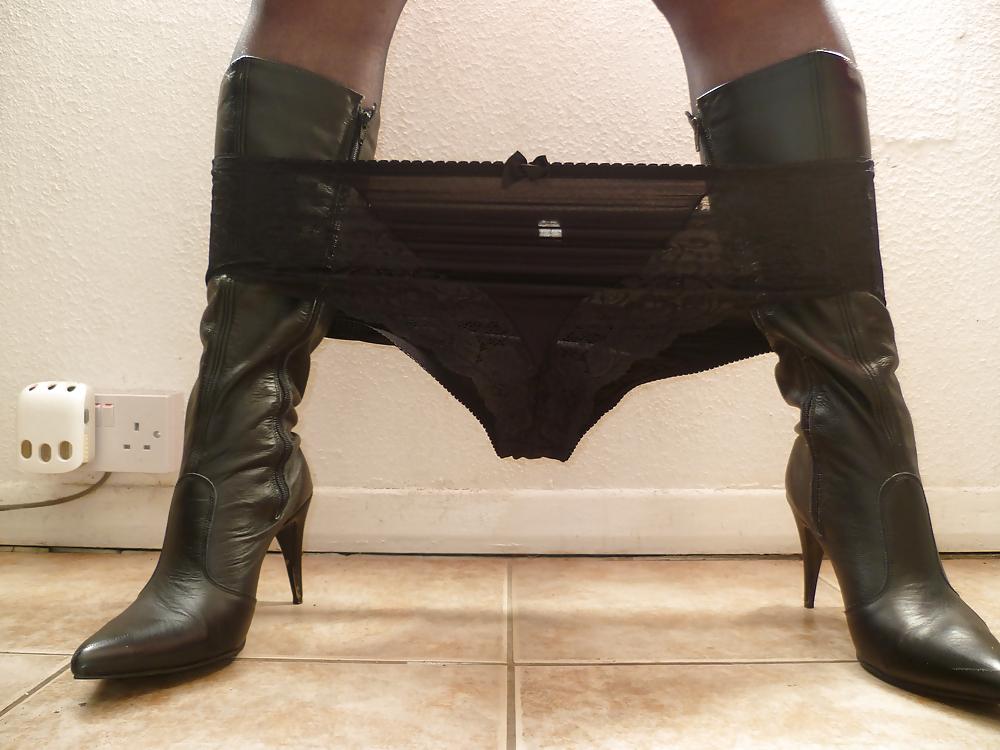 8P My black boots,thought they needed an outing.