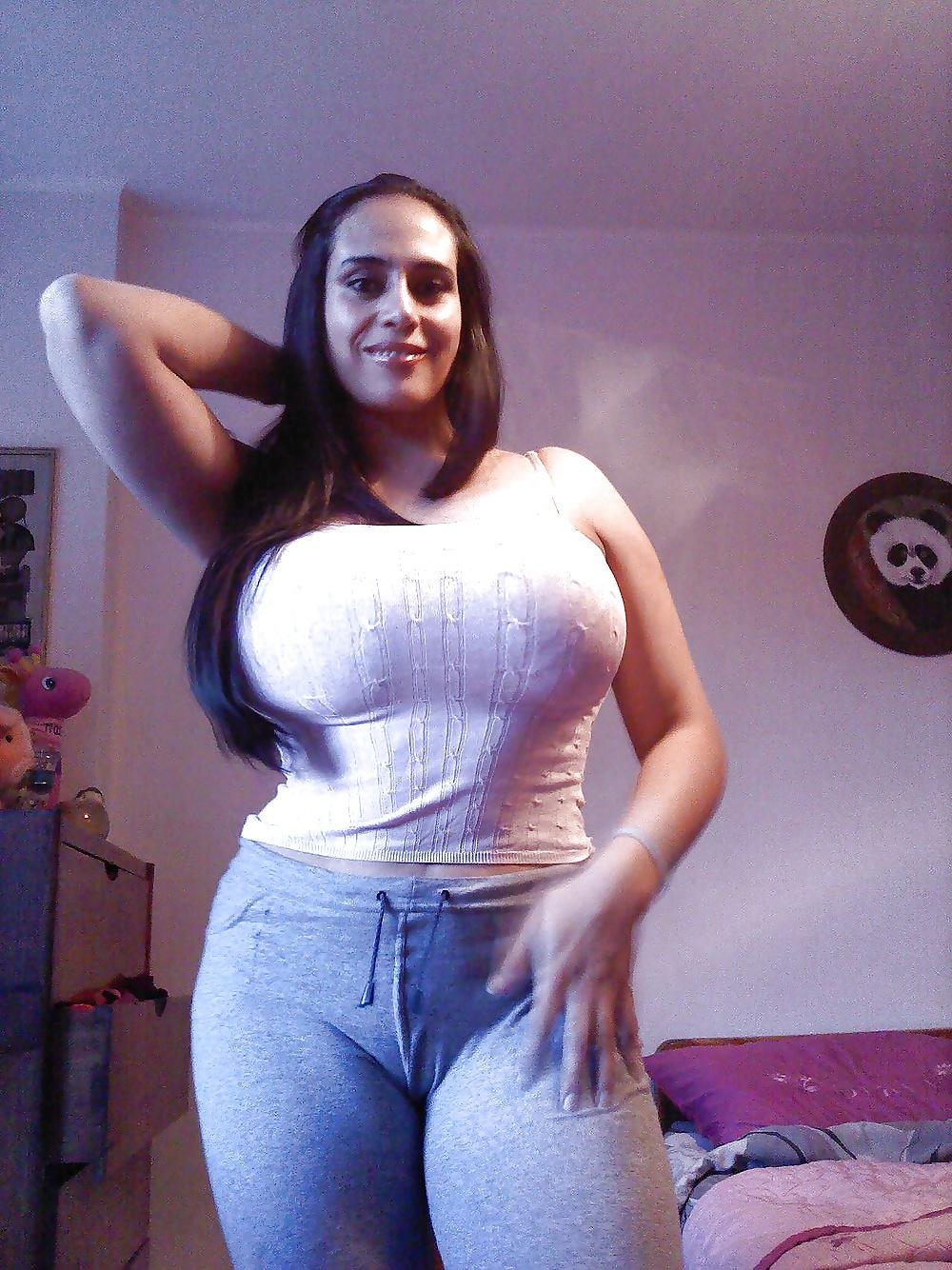 25P Webtastic Boobs Vol.635