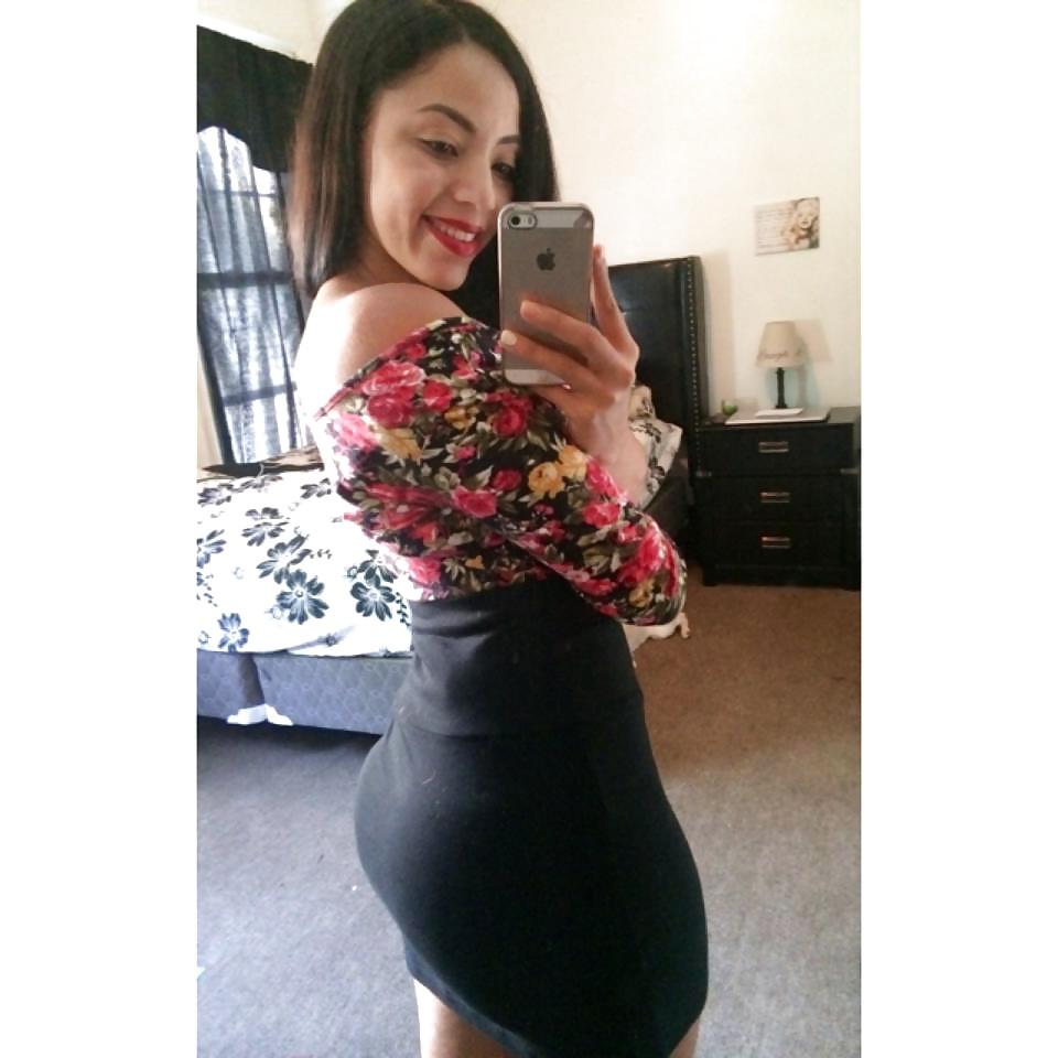 25P Sexy HOT Cute Spanish Babe