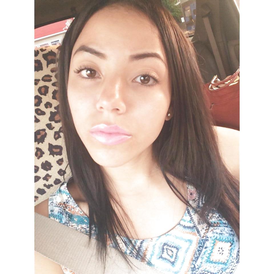 25P Sexy HOT Cute Spanish Babe