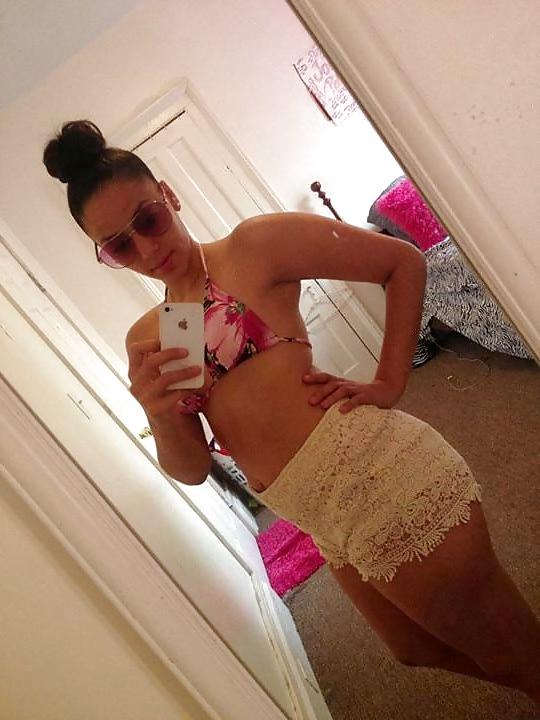 25P Sexy HOT Cute Spanish Babe