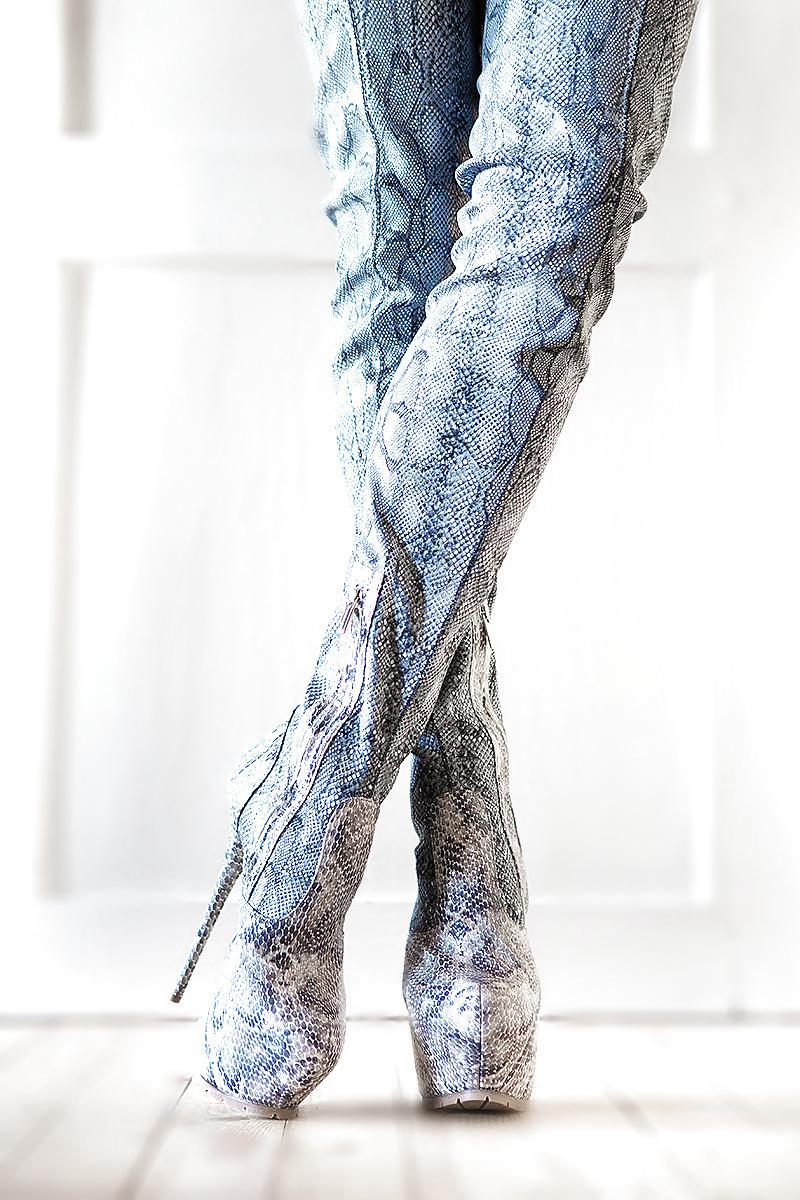 12P Fetish high heels python boots
