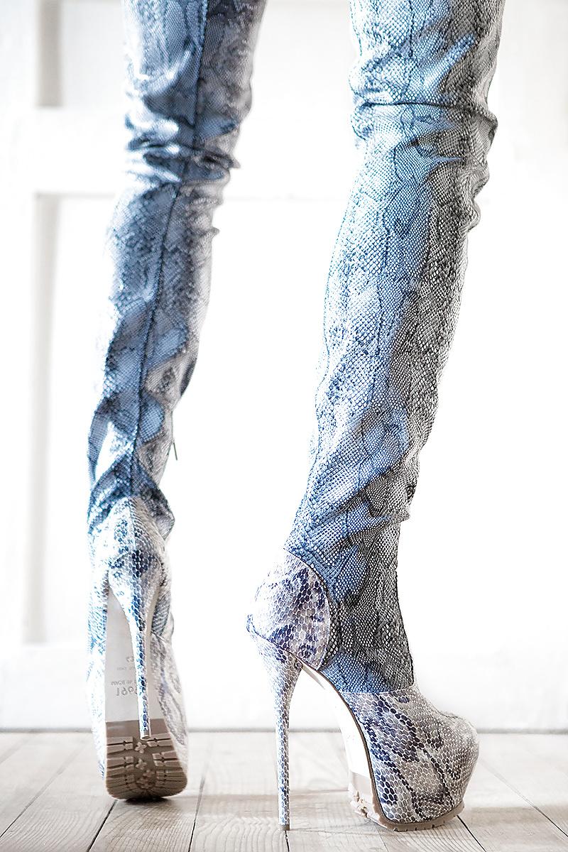 12P Fetish high heels python boots