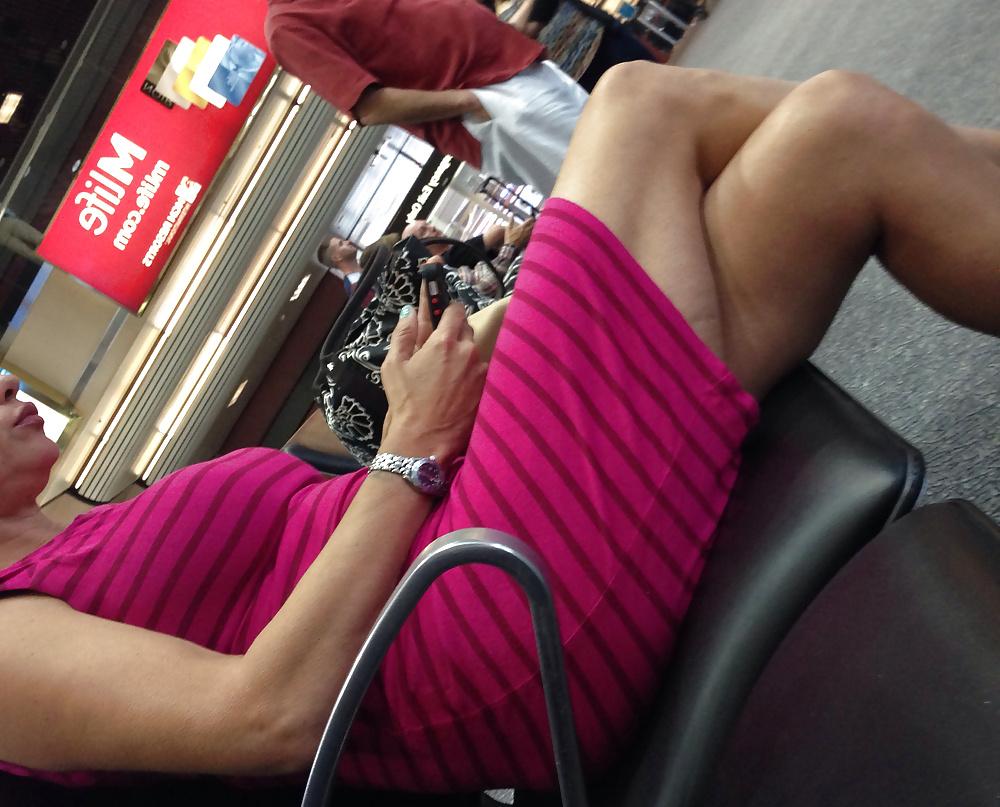 25P MILF With Big Boobs (Candid)