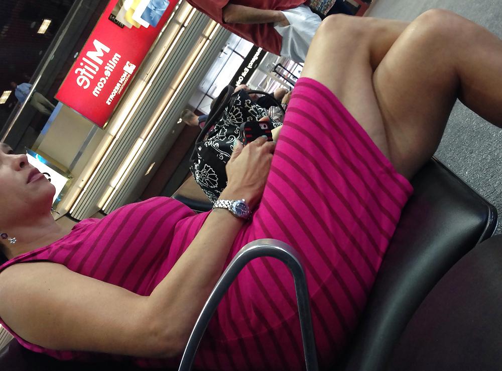 25P MILF With Big Boobs (Candid)