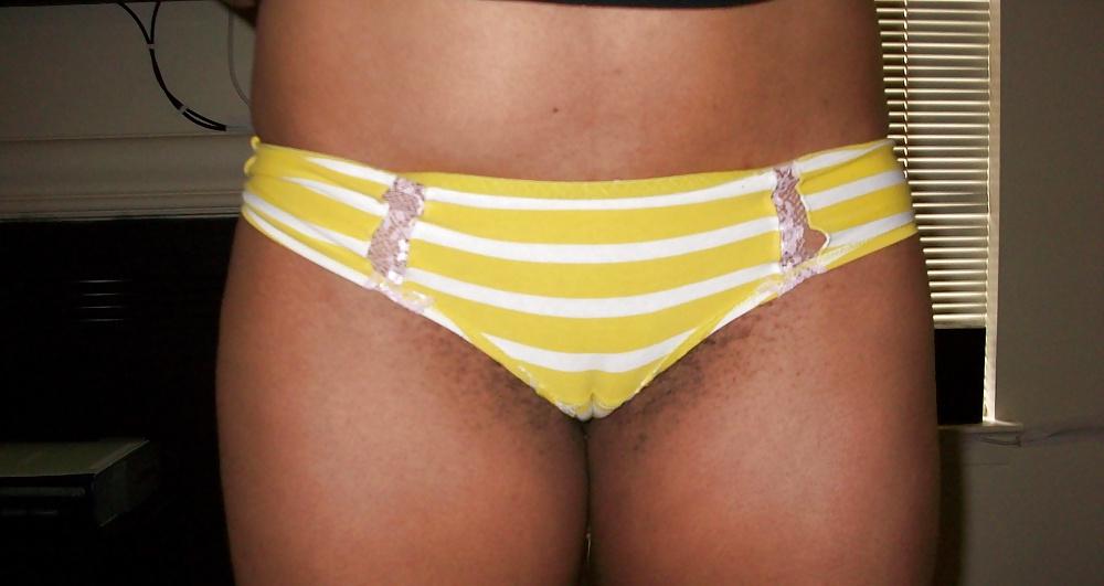 11P Ebony in panties